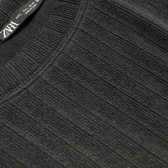 Zara full sleeve sweater/blouse - Picture 2 of 5